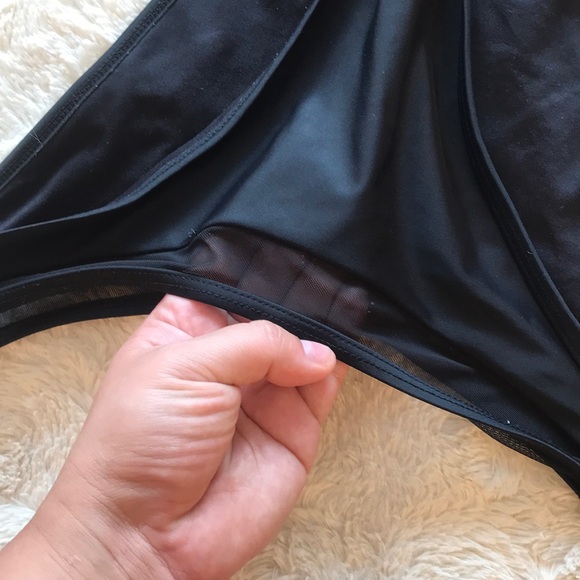 Forever 21 Black Bathing Suit Bottom - Size L - Picture 3 of 4